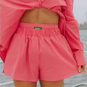 SOLD OUT DAILY DRILLS POPLIN DOUBLE BANDED SHORTS 💗